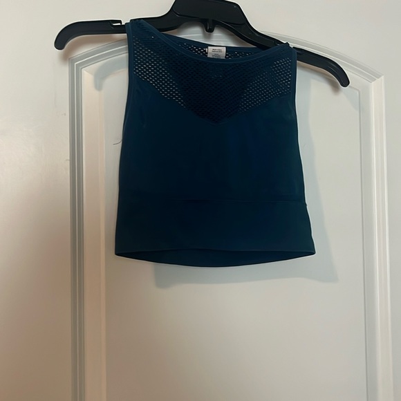 JoyLab Tops Cute Cropped Workout Top For Women Poshmark